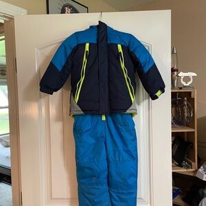 Ski bibs and jacket